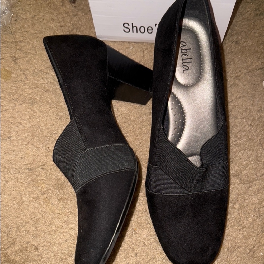 Abella Black Heels Elegant Minimalist Design